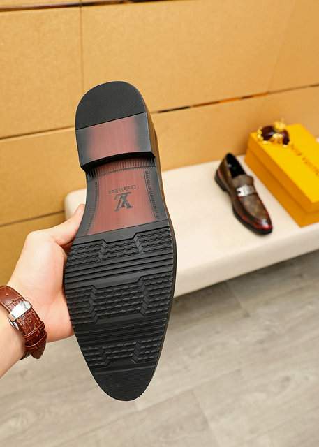 Picture of Louis Vuitton Shoes _SKU2241203SZ38-4413924